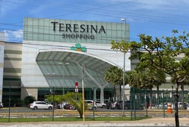 PF apreende cerca de R$ 1,5 milhão em espécie com material de campanha eleitoral em Shopping de Teresina