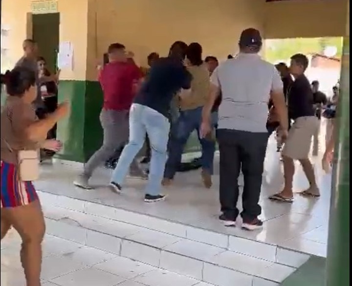 Confusão em fila de votação termina em agressão física no Piauí