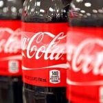 Cola-cola recolhe de supermercados milhões de garrafas com suspeitas de contaminação por metal