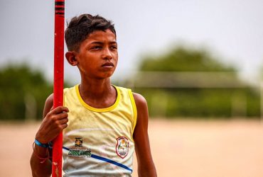 Piauiense que viralizou nas redes sociais com vara improvisada ganha equipamentos