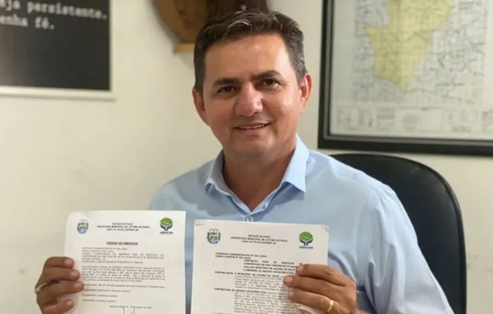 Prefeito usa agência de viagens para construir creche em Jatobá do Piauí