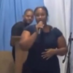 Vídeo: Mulher expõe traição do pastor durante culto em igreja