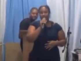 Vídeo: Mulher expõe traição do pastor durante culto em igreja