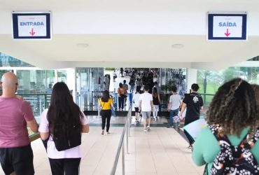 Governo cria bolsa de R$ 1.050 para estudantes de licenciatura