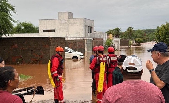 Solidariedade em Picos: Campanha de arrecadação auxilia famílias atingidas pelas chuvas