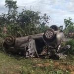 Casal e filho morrem após carro capotar várias vezes em rodovia do Piauí