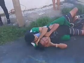 Vídeo: Estudante imobiliza assaltante com golpe de jiu-jitsu e suspeito é preso